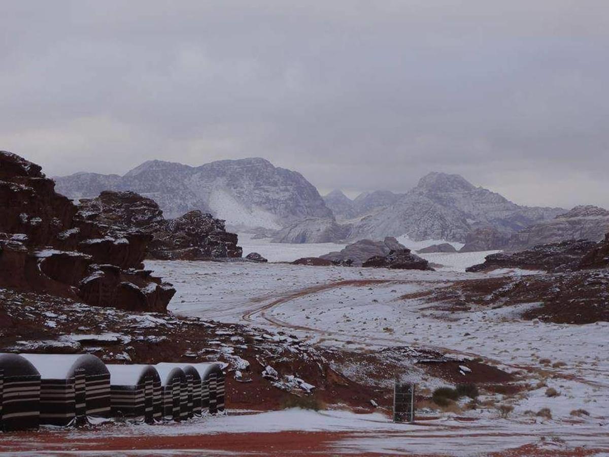 Climbers House In Wadi Rum Bagian luar foto