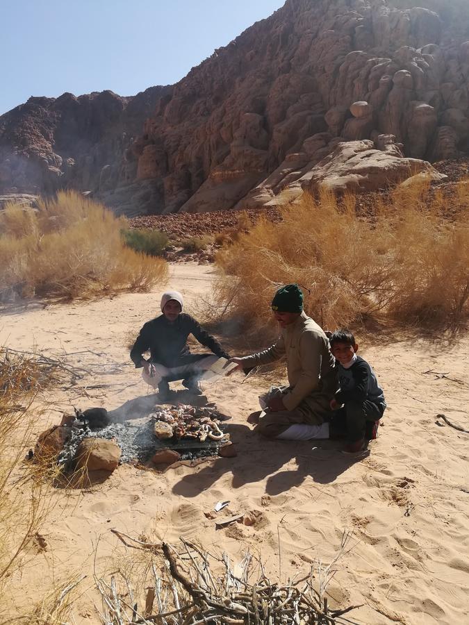 Climbers House In Wadi Rum Bagian luar foto