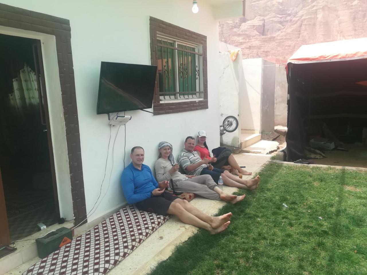 Climbers House In Wadi Rum Bagian luar foto
